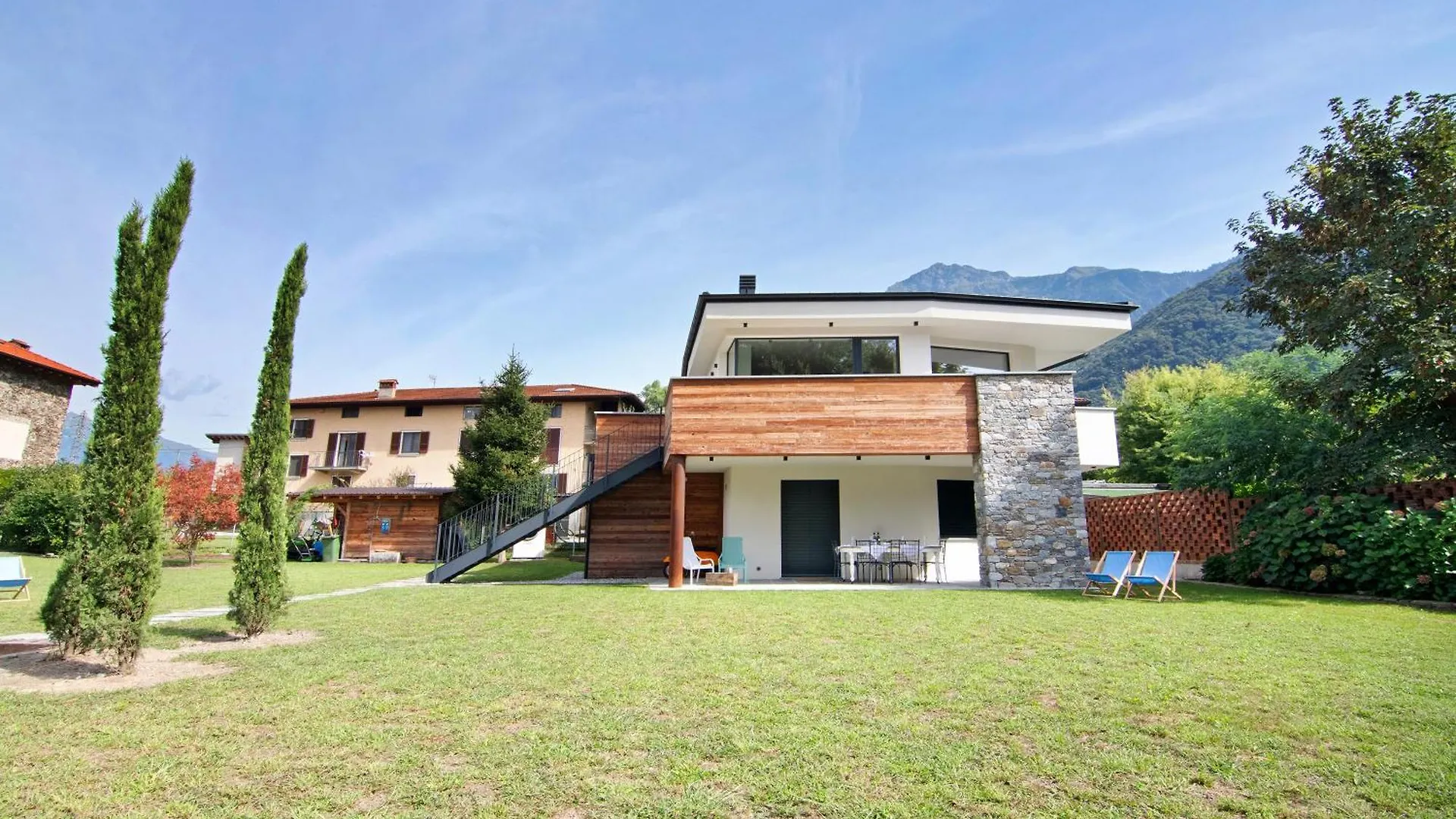 La Villa Del Lago Colico 0*,  Italy